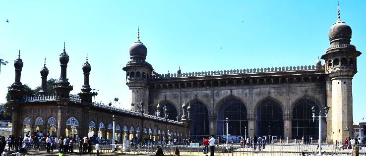 5. Mecca Masjid