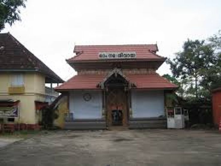 Ernakulam Shiva Temple Trip Packages